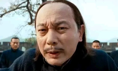 《让子弹飞》里汤师爷临死前说有两件事瞒了姜文
