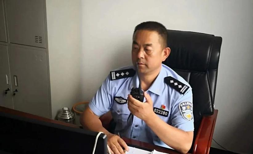 "张爸"张德远