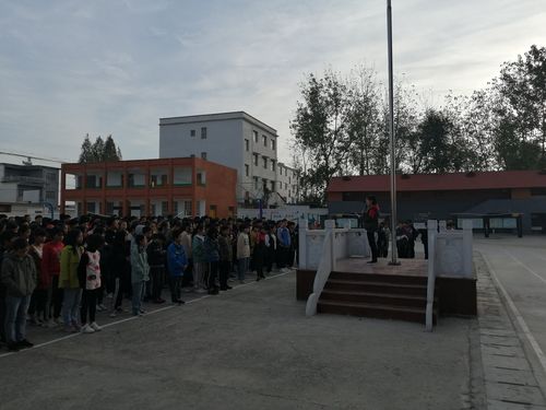 沙河一中第8次升旗仪式