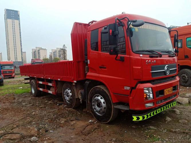 7米平板车,二手货车平板车,二手前四后八高栏车,三桥苍栏载货