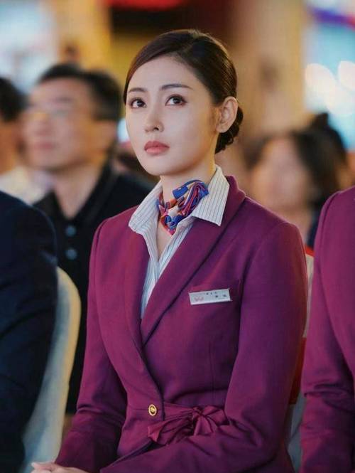 原创中国机长聪明请杨颖出镜不给台词美倒一片打开方式对了