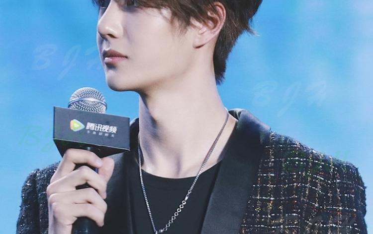 王一博同款牛头项链吊坠这就是街舞3周边代言ins女潮嘻哈个性饰品