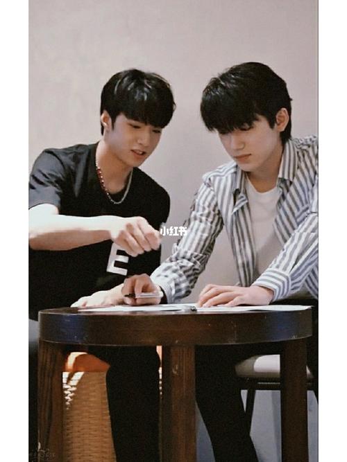 文轩/无人教室_文轩_娱乐_明星娱乐资讯