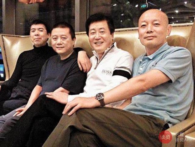 从冯裤子到冯小刚中间到底差了多少个六爷