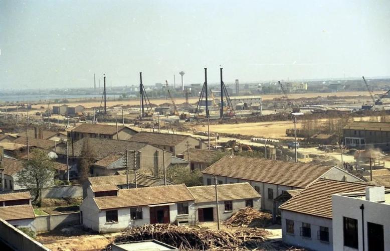 苏州工业园区正式进入拆迁阶段,到处都在施工建设