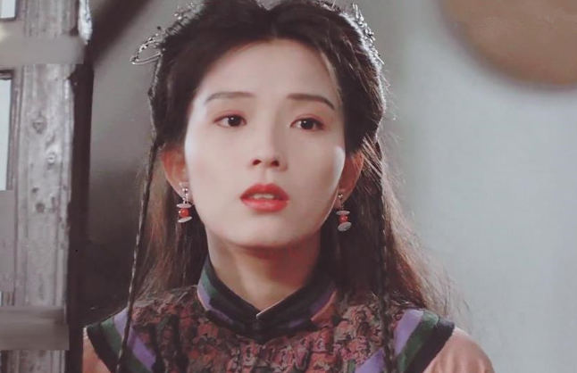 叶全真曾是"乌龙院女神",但51岁的她已是满脸沧桑的老