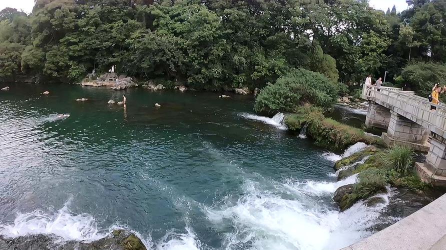 花溪公园,国家4a级景区,有"天然大空调"的美称 服务升级 2贵阳-青岩