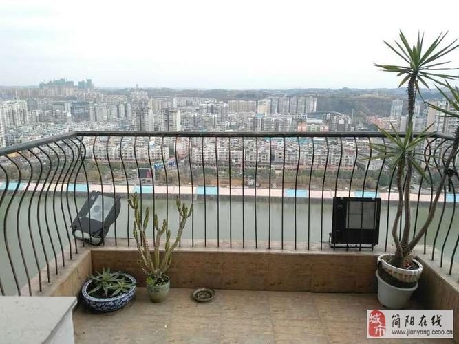 简阳海上花园顶跃稀有全临江江景房空中别墅屋顶花园独具一格