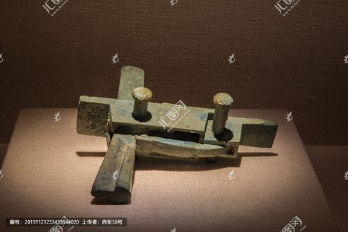 汉代青铜弩机