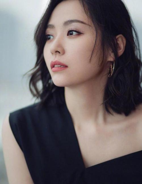 张靓颖代言代言费多钱,张靓颖经纪公司报价