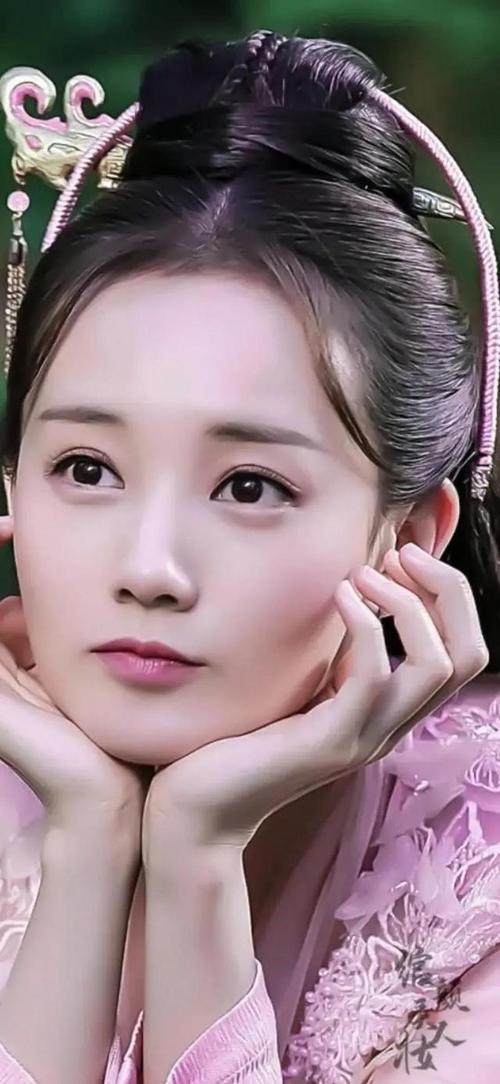 李一桐最纯最迷人的美少女集颜值气质于一身