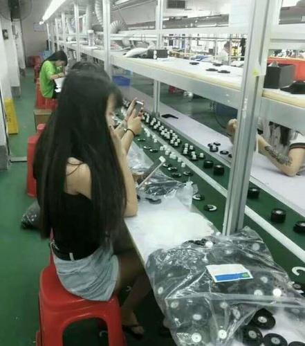 你该不会,还把工厂女孩作为脱单目标吧?