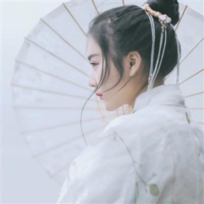 高清唯美的淡雅古风女生头像图片
