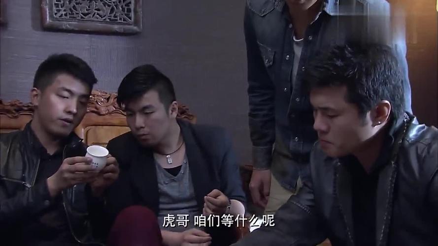暗警:赵晓阳为了给警方送交易信息,竟看到其他卧底,是