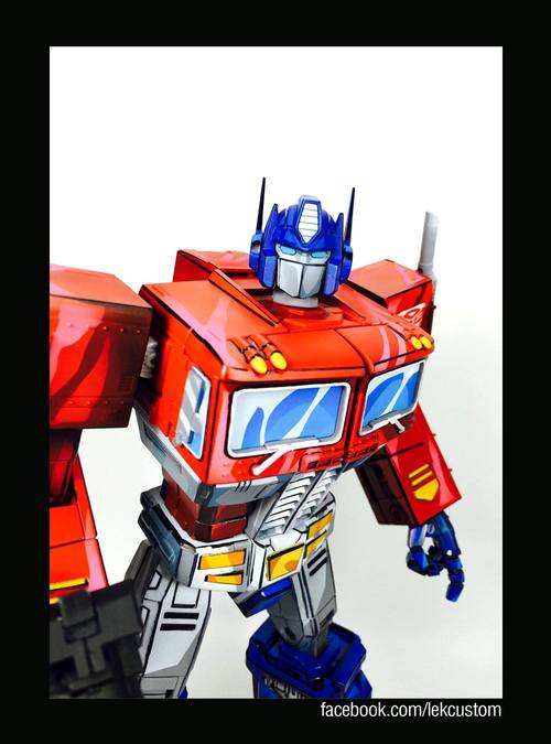 牛人自涂mp10二次元擎天柱