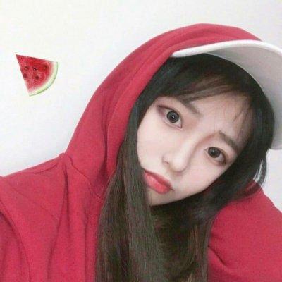 头像红色系女霸气高冷真人图片