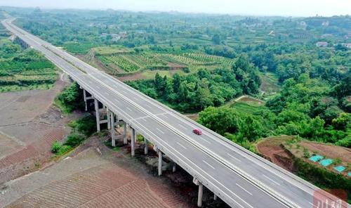 红星路南延线仁寿段主线贯通