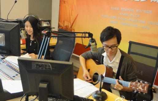 浙江电台-fm88 《浙江之声》 【咖啡时光】音乐大师麦振鸿的音乐时光