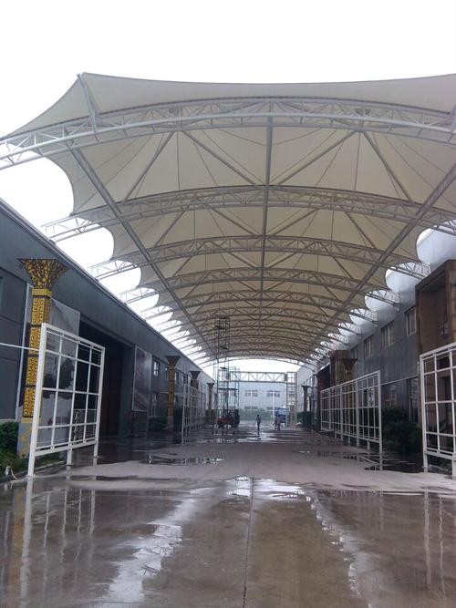 膜结构停车棚.张拉膜车棚制作.自行车棚.汽车遮阳棚.膜结构生