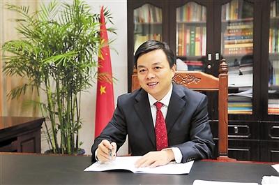 专访攸县县委副书记,县长胡湘之/图