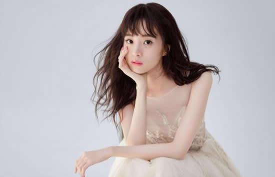 胡冰卿的个人资料身高体重简介及最新写真照片图片介绍