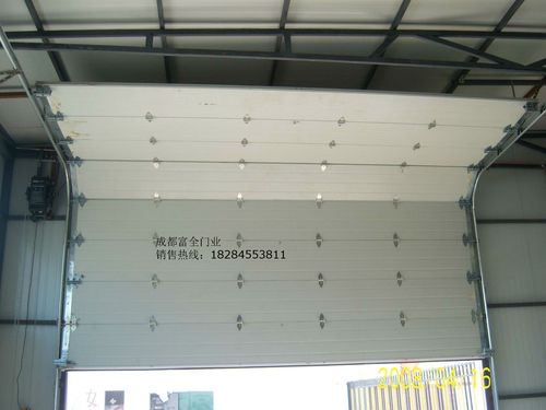 简阳车库门,简阳提升门制作安装 板式车库门