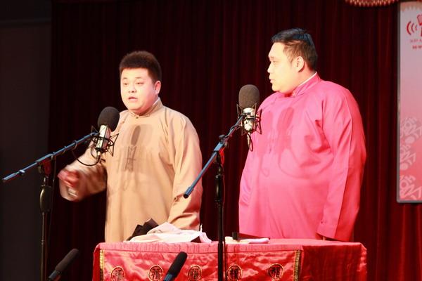 嘻哈包袱铺相声专场实拍