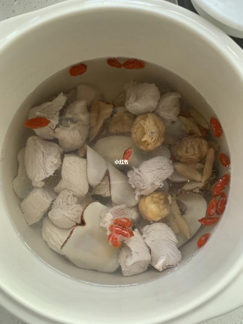虎乳菌炖瘦肉_灵芝_无花果_止咳_小朋友_杏仁_煲汤_乒乓球_化痰_搭配