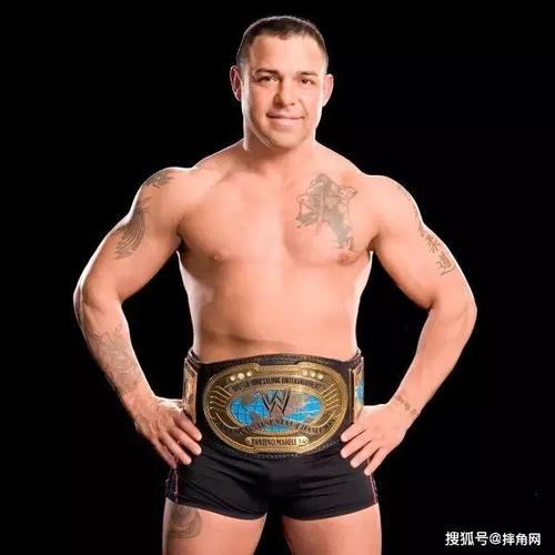 一个月后,"洲际冠军"rvd与"硬核冠军"汤米·追梦儿进行了冠军统一赛.