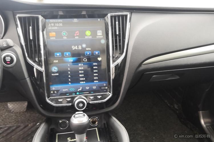 众泰sr7空调调节区