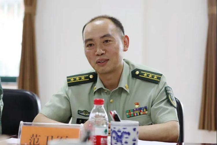 武警湖州支队政委 范卫军