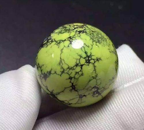 绿松石中的无冕之王-菜籽黄