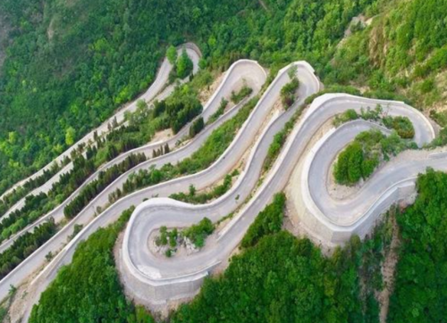 九曲十八弯,盘山公路,南昆山,秋名山,头文字d,仰天山