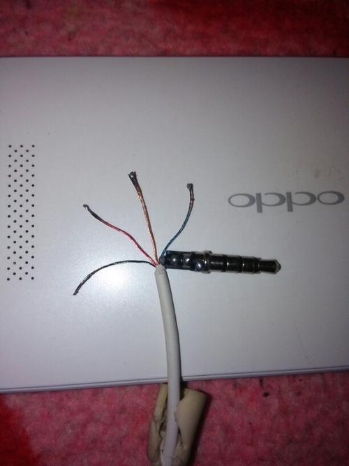 哪位能给我oppo耳机线连接图,被我拽断了,就是下图.四