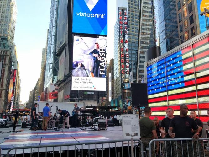 2022探索发现时代广场博览馆游玩攻略,从第五大道走的