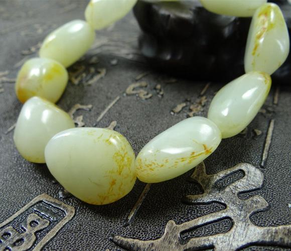 新疆和田玉籽料原石真皮小籽手链男女 天然和田白玉籽料原石手串