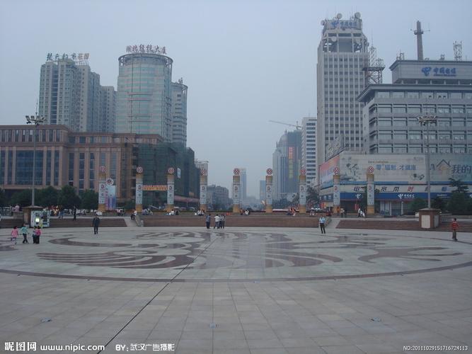 武汉洪山广场图片