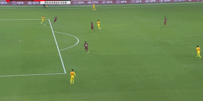 尖锐,央视解说对国足忍无可忍:看不到中国足球希望,世界杯咋踢