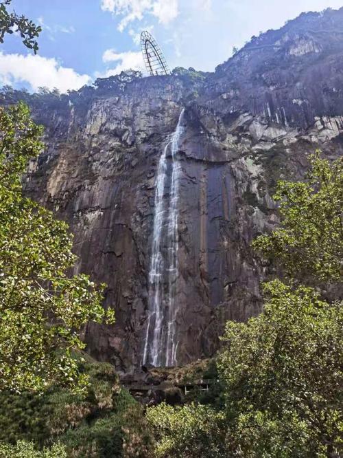 景点大全 福建省景点大全 泉州市景点大全 德化县景点大全 >石牛山