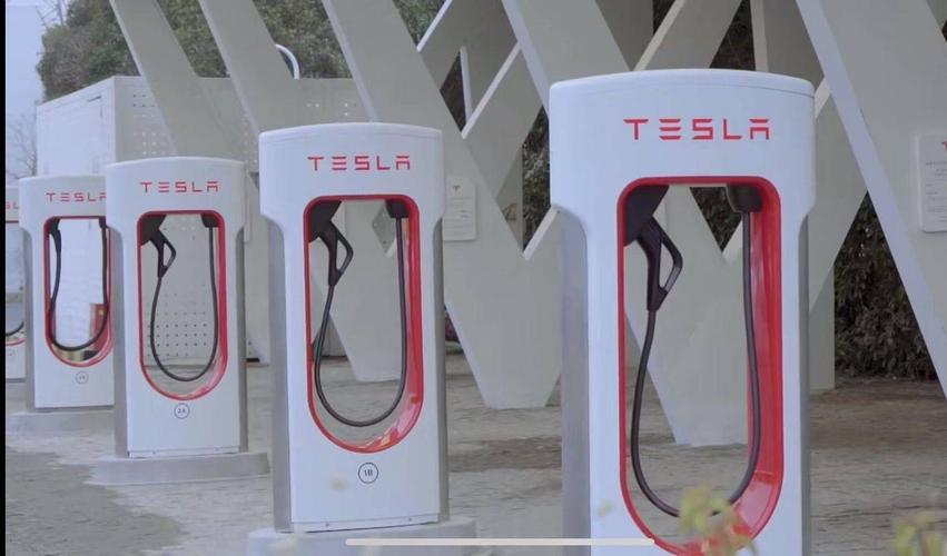 特斯拉国产v3充电桩明年一季度投产 国内万亿充电桩市场待激活