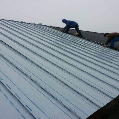 广州铝镁锰屋面板施工