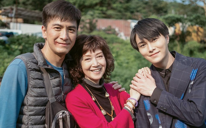 《降魔的2.0》胡鸿钧被曝整容,曾被电视台雪藏?只是受伤修养