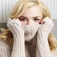 女生毛衣领子遮脸头像 用毛衣遮脸的美女头像_微信头像图片大全