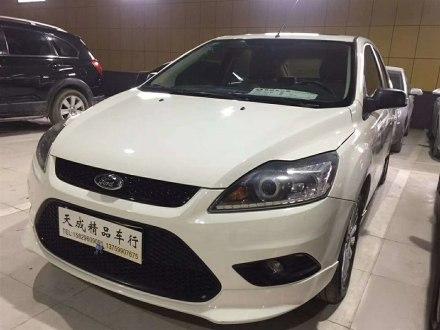 福克斯 2014款 两厢经典 1.8l 自动酷白典藏版