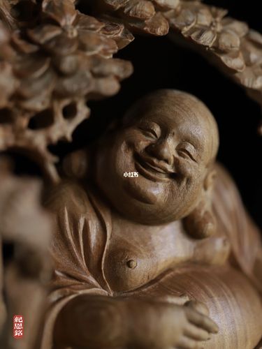 老山檀弥勒佛_摄影_气韵_静物摄影_兴趣爱好_兴趣爱好