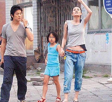 李亚鹏官宣结婚生子王菲满脸的嫌弃给了老李双重的幸福