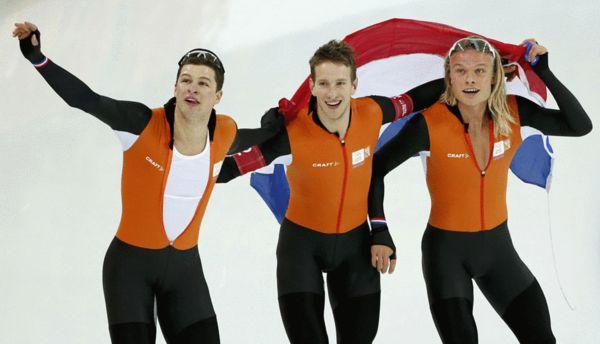 正文 2014年02月23日00:12   北京时间2月22日晚,2014年索契冬奥会