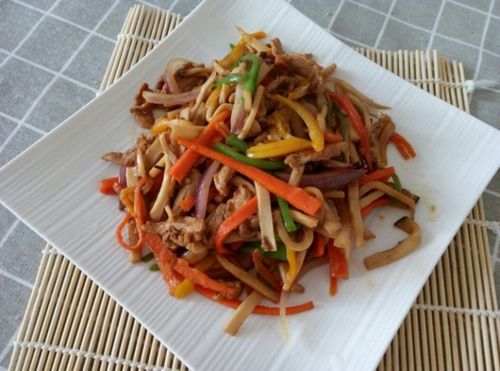 五彩蔬菜丝小炒