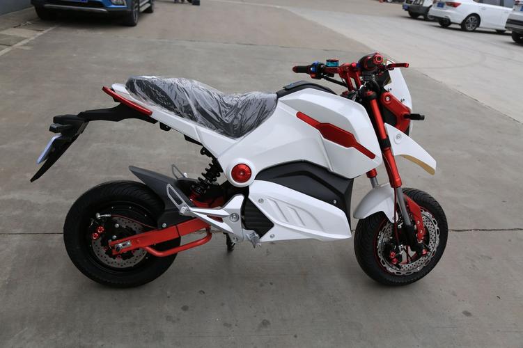 厂家直供出口酷车电动摩托车m5小猴子电摩72v32ah电动跑车