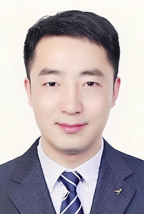 谢小刚